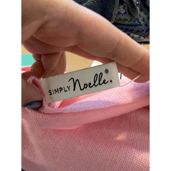 COPY - ❤️🧣BEAUTIFUL DESIGNER SCARF🧣❤️INFINITY LONG EUC GIFT TEXTURED PASTEL PINK - Picture 5 of 14